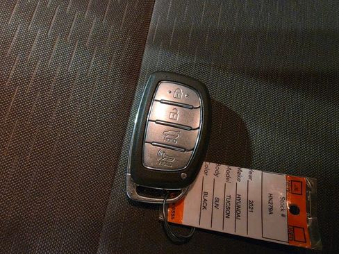 Used 2021 Hyundai Tucson Value w/ Cargo Package FWD image 10
