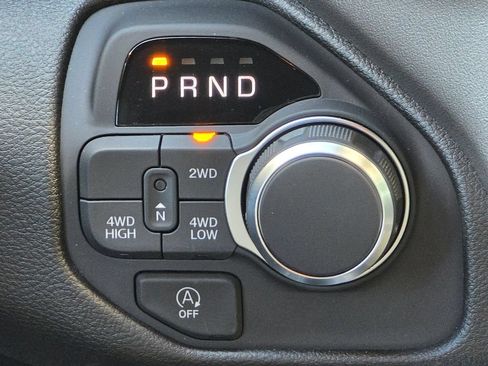 New 2026 RAM 1500 Express AWD/4WD image 30