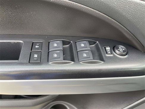 Certified 2022 Chevrolet Colorado LT w/ Luxury Package image 18