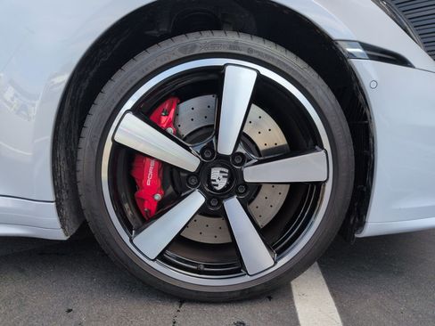 Certified 2025 Porsche 911 Carrera S image 13