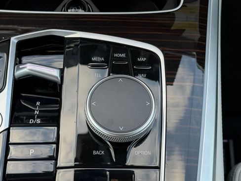 New 2026 BMW X5 xDrive50e w/ M Sport Package image 28