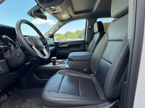 Used 2024 GMC Sierra 1500 SLT w/ SLT Premium Plus Package AWD/4WD image 21
