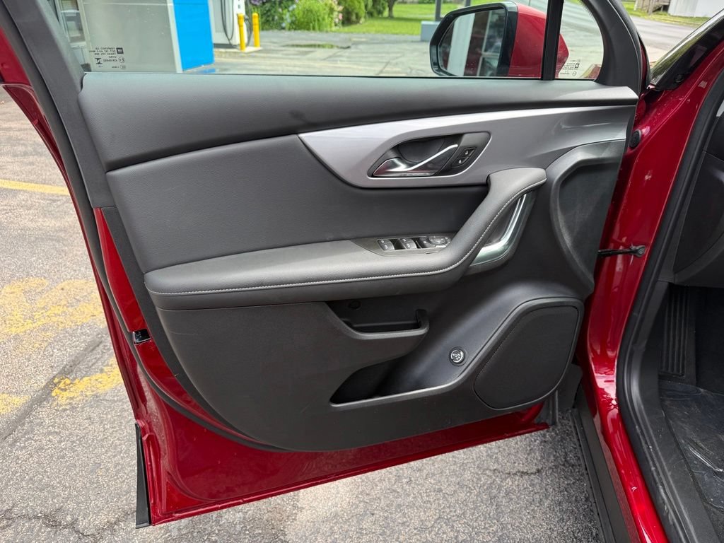 New 2026 Chevrolet Blazer LT w/ Convenience Package AWD/4WD image 14
