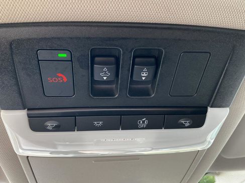 Certified 2023 Nissan Rogue SV w/ SV Premium B Package AWD/4WD image 30