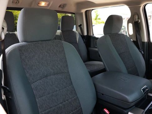 Used 2015 RAM 1500 Big Horn AWD/4WD image 35