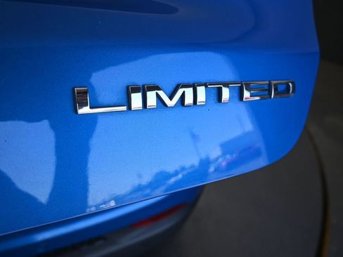 Used 2025 Jeep Compass Limited AWD/4WD image 20