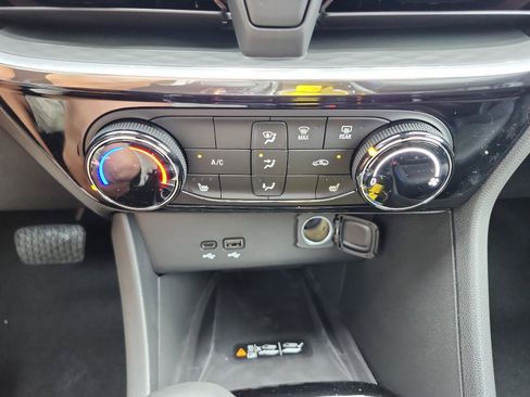 New 2026 Buick Encore GX Sport Touring w/ Advanced Technology Package AWD/4WD image 16