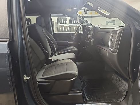 Used 2019 Chevrolet Silverado 1500 LT w/ All-Star Edition image 36