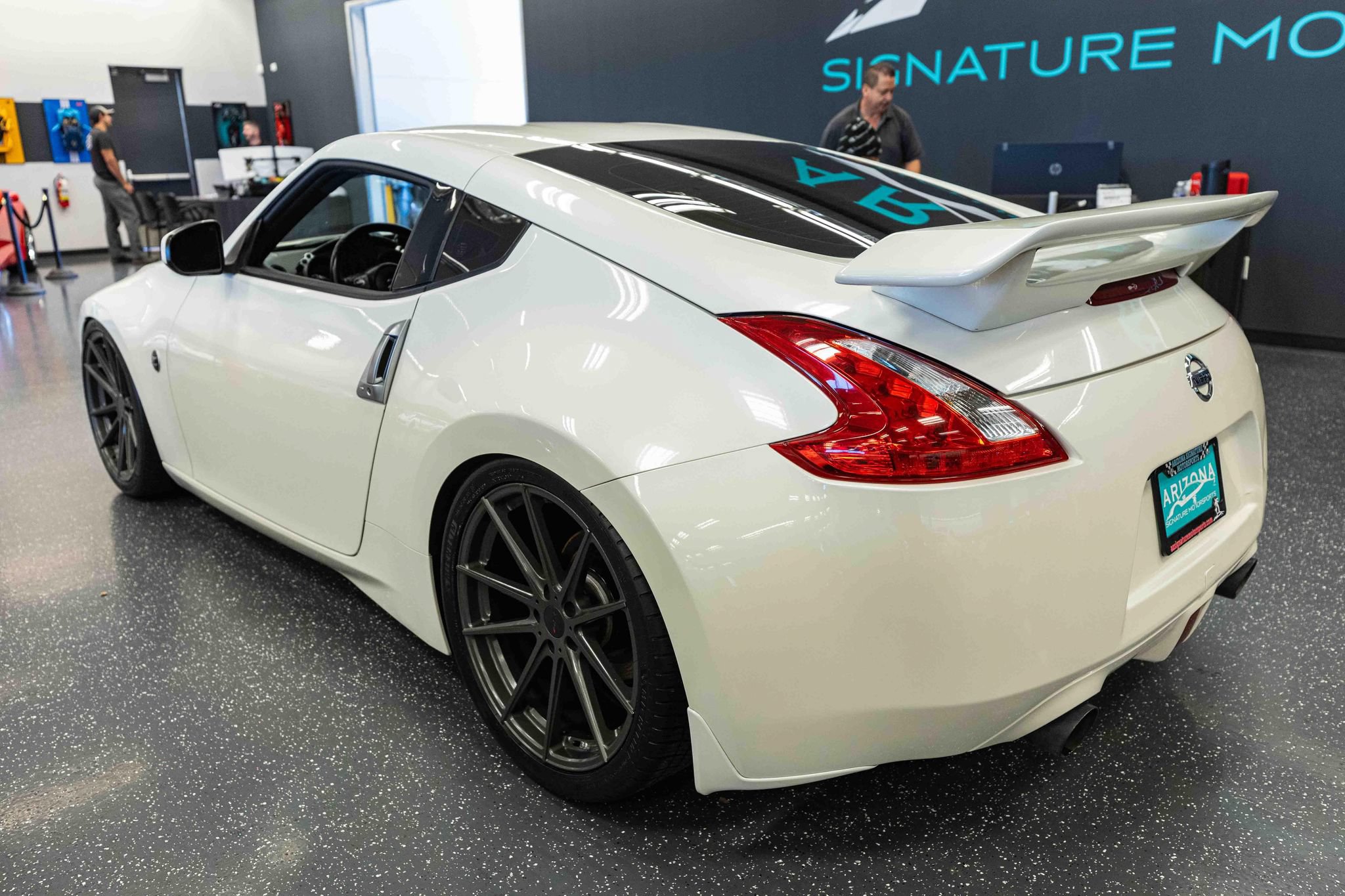 Used 2014 Nissan 370Z Coupe RWD image 7