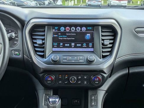 Used 2017 GMC Acadia SLE w/ Driver Alert Package I AWD/4WD image 18