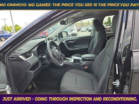 Used 2024 Toyota RAV4 XLE w/ Weather Package AWD/4WD image 17