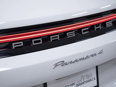 Certified 2024 Porsche Panamera 4 image 33