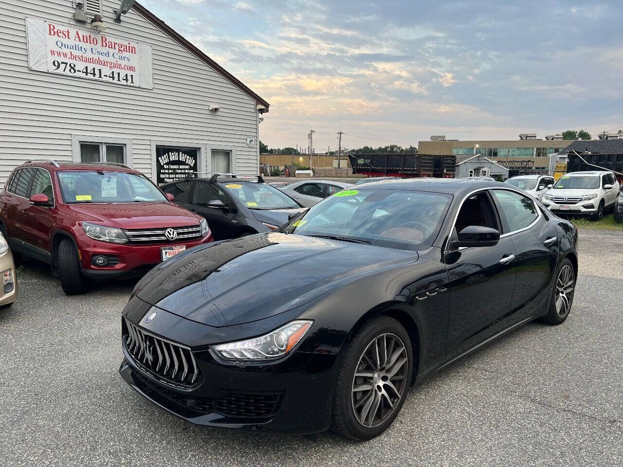 Used 2019 Maserati Ghibli RWD image 3