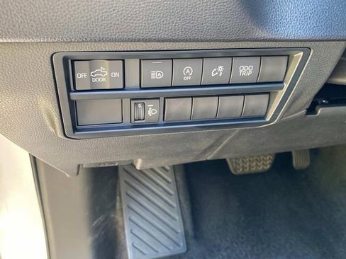 Used 2023 Toyota Tundra SR5 AWD/4WD image 15