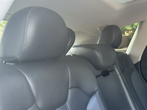 Used 2018 Audi Q5 Prestige w/ Prestige Package AWD/4WD image 17