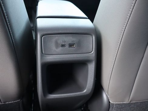 New 2026 Chevrolet Trax ACTIV w/ Sunroof Package FWD image 22