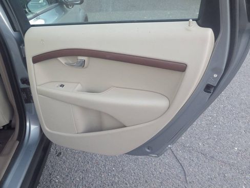 Used 2009 Volvo XC70 3.2 AWD/4WD image 20
