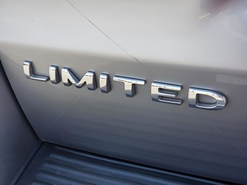 Used 2021 Ford Expedition Limited image 35