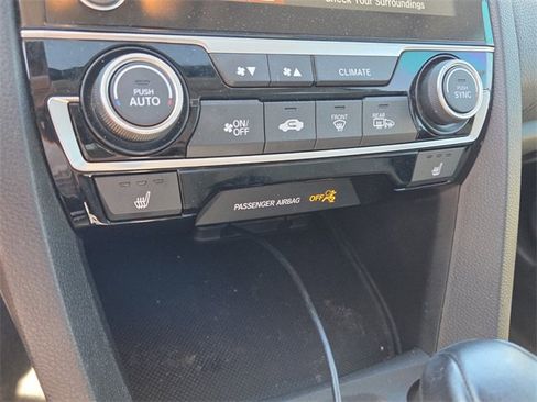 Used 2019 Honda Civic Touring image 22