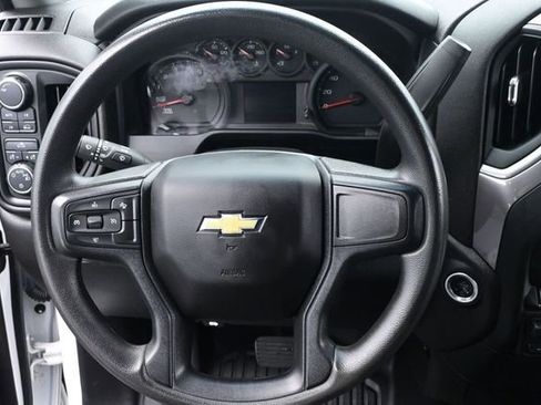 Used 2024 Chevrolet Silverado 1500 W/T w/ Trailering Package AWD/4WD image 27