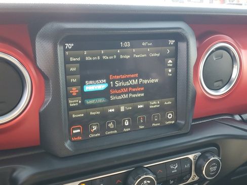 Used 2021 Jeep Wrangler Unlimited Rubicon w/ Xtreme Recon 35" Tire Package image 19