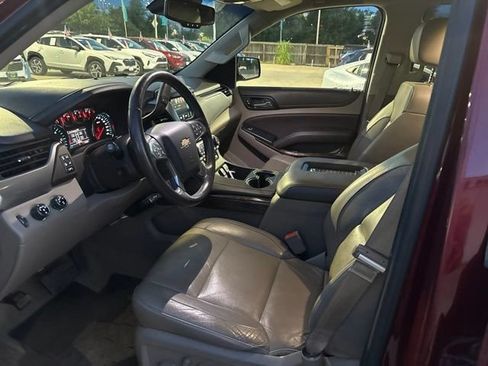 Used 2016 Chevrolet Tahoe LT w/ Luxury Package AWD/4WD image 10