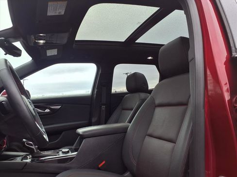 Used 2025 Chevrolet Blazer RS w/ Driver Confidence II Package image 7