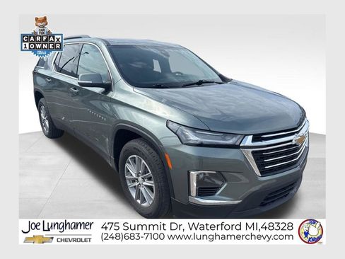 Used 2023 Chevrolet Traverse LT w/ LPO, Floor Liner Package image 1