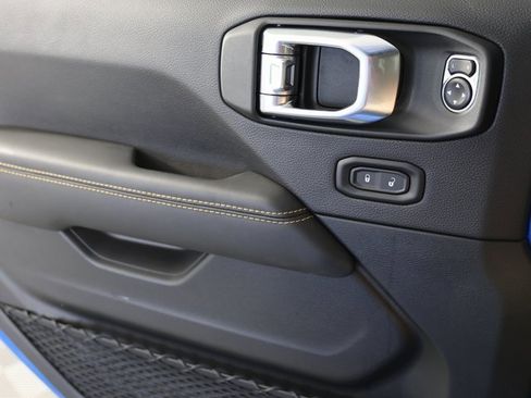 New 2025 Jeep Wrangler Unlimited Rubicon 392 image 29