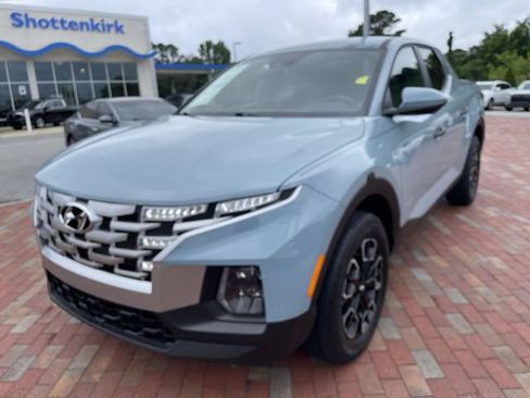 Used 2024 Hyundai Santa Cruz SEL FWD image 1