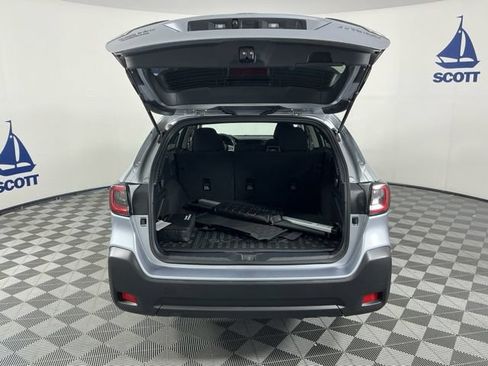Used 2024 Subaru Outback Premium AWD/4WD image 24