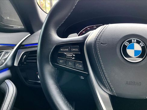 Used 2023 BMW 530i w/ Premium Package image 46