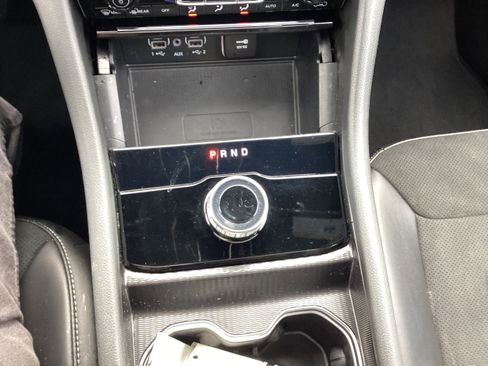 Used 2024 Jeep Grand Cherokee Altitude AWD/4WD image 20