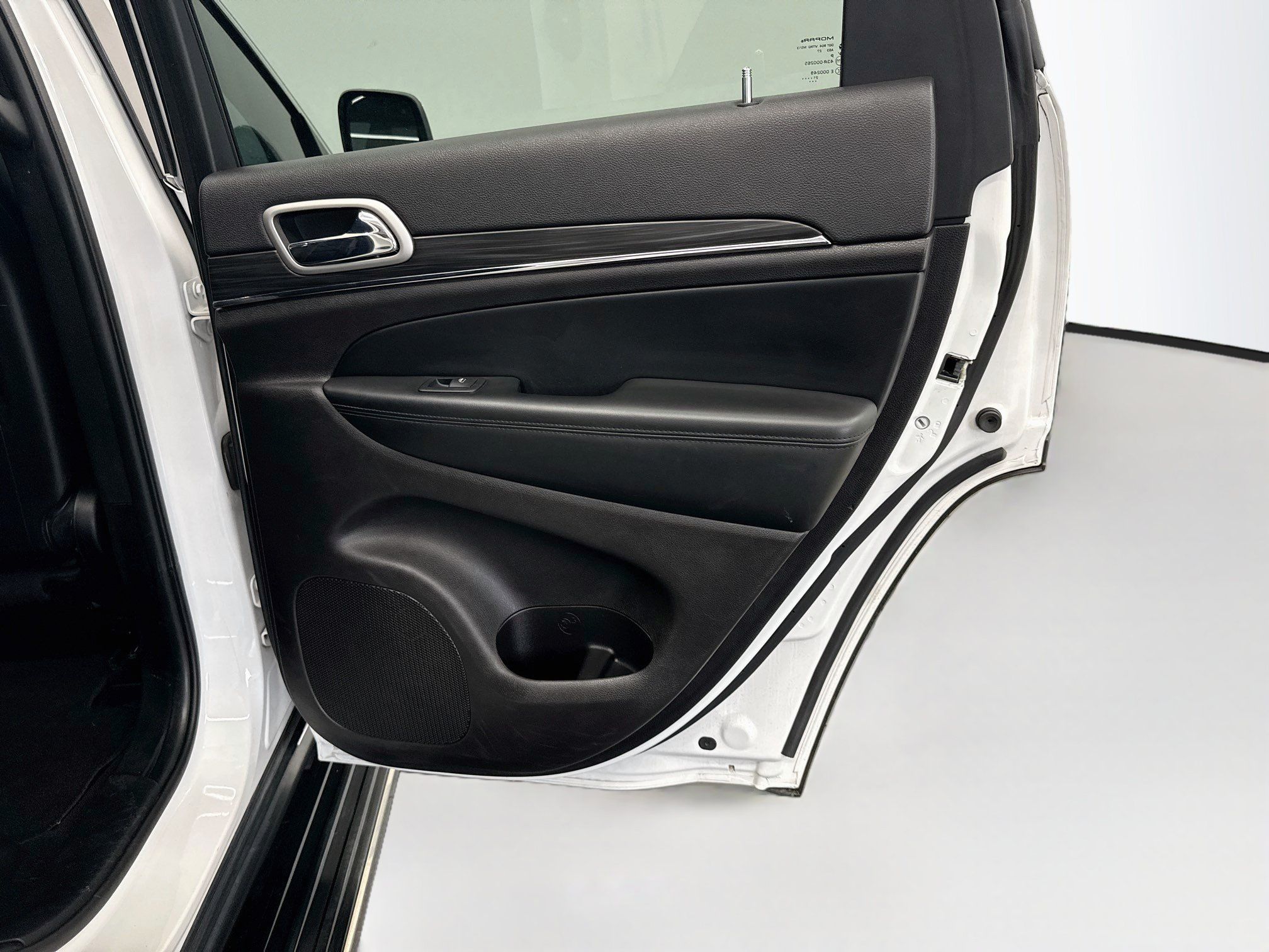 Used 2021 Jeep Grand Cherokee Limited RWD image 33