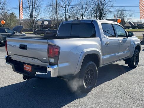 Used 2021 Toyota Tacoma SR5 image 7