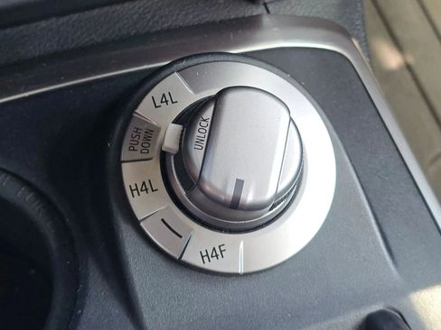 Used 2020 Toyota 4Runner Limited image 27