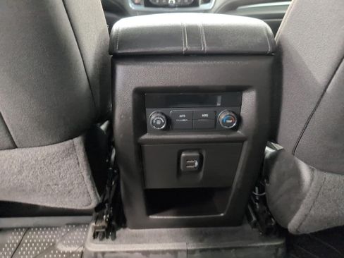 Certified 2023 Chevrolet Traverse LT w/ LPO, Floor Liner Package AWD/4WD image 22