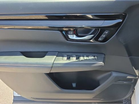 Used 2024 Honda CR-V Sport Touring image 16