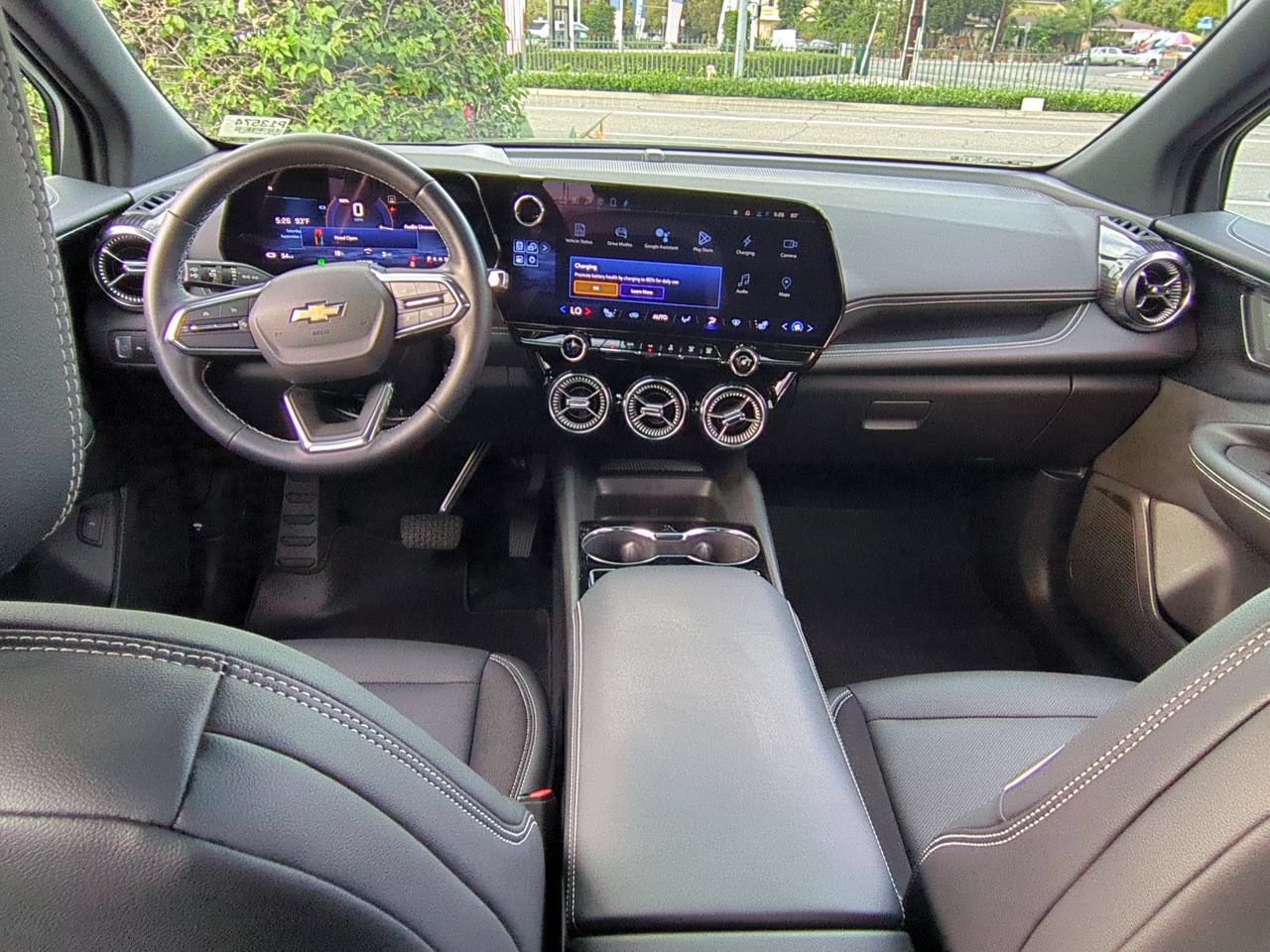 Used 2024 Chevrolet Blazer EV LT AWD/4WD image 19