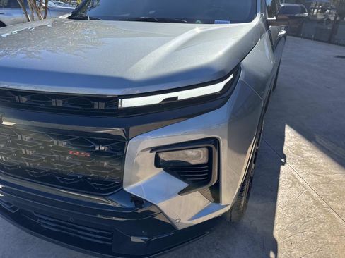 Used 2026 Chevrolet Traverse RS w/ LPO, Floor Liner Package image 9