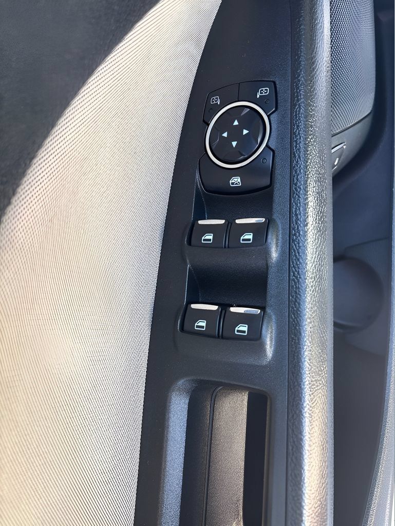 Used 2018 Ford Fusion S FWD image 12