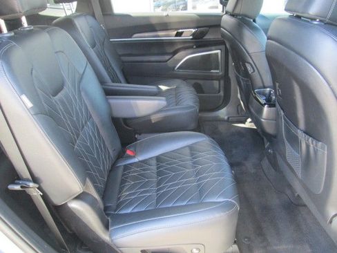 Used 2023 Kia Telluride SX X-Line AWD/4WD image 14