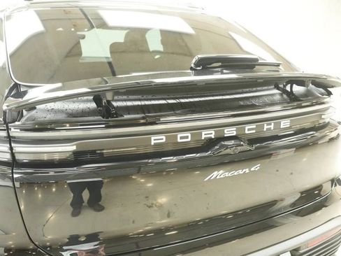 New 2026 Porsche Macan 4 Electric AWD/4WD image 44