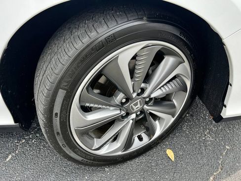 Used 2021 Honda Clarity Touring image 17