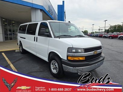 Used 2025 Chevrolet Express 3500 LT w/ LT Preferred Equipment Group