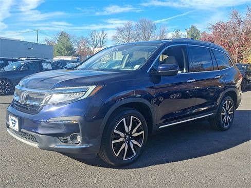 Certified 2021 Honda Pilot Touring image 3