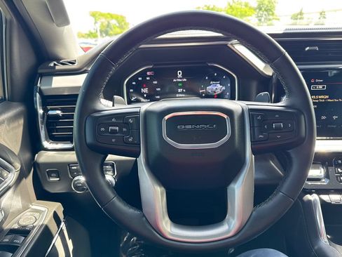 Used 2024 GMC Sierra 1500 Denali w/ Denali Reserve Package AWD/4WD image 14