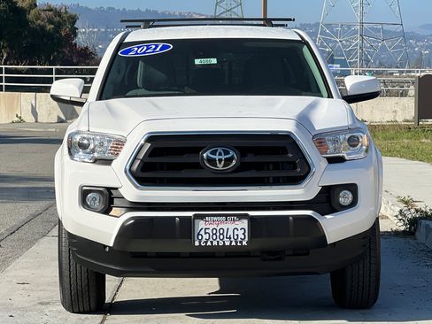 Used 2021 Toyota Tacoma SR5 image 9