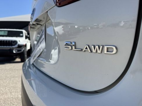 Used 2022 Nissan Rogue Sport SL w/ Premium Package image 7