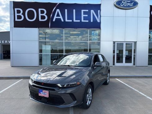 Used 2024 Dodge Hornet R/T image 1